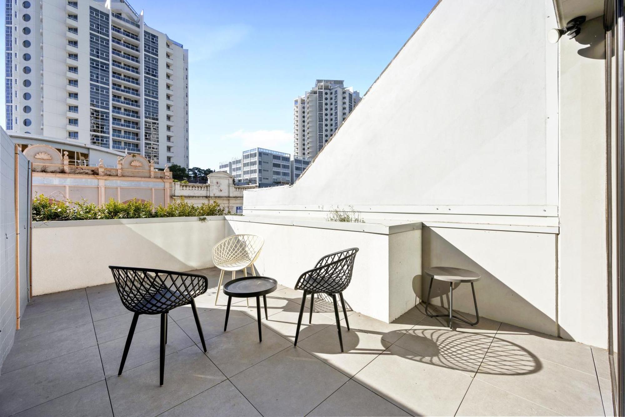 Arthur Hotel Bondi Junction No Reception And House Keeping No Sofa Bed Sydney Exterior foto